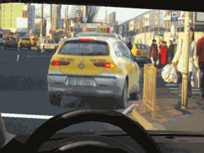 Ce trebuie sa aveti in vedere daca intentionati sa circulati spre dreapta, dupa taxi?