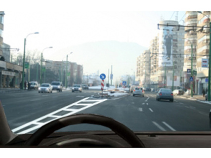 Este permis virajul la stanga in acest loc?