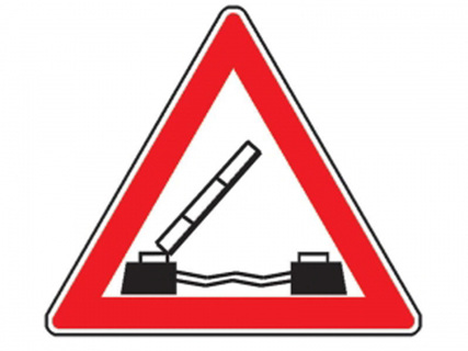 Indicatorul alaturat te atentioneaza ca: