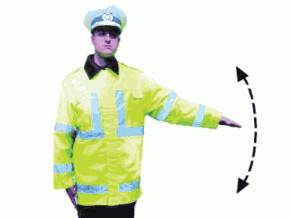 Ce indica semnalul politistului?