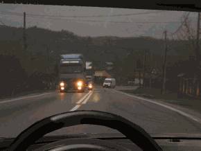 Intentionati sa consultati o harta rutiera. Cum este recomandat sa procedati?